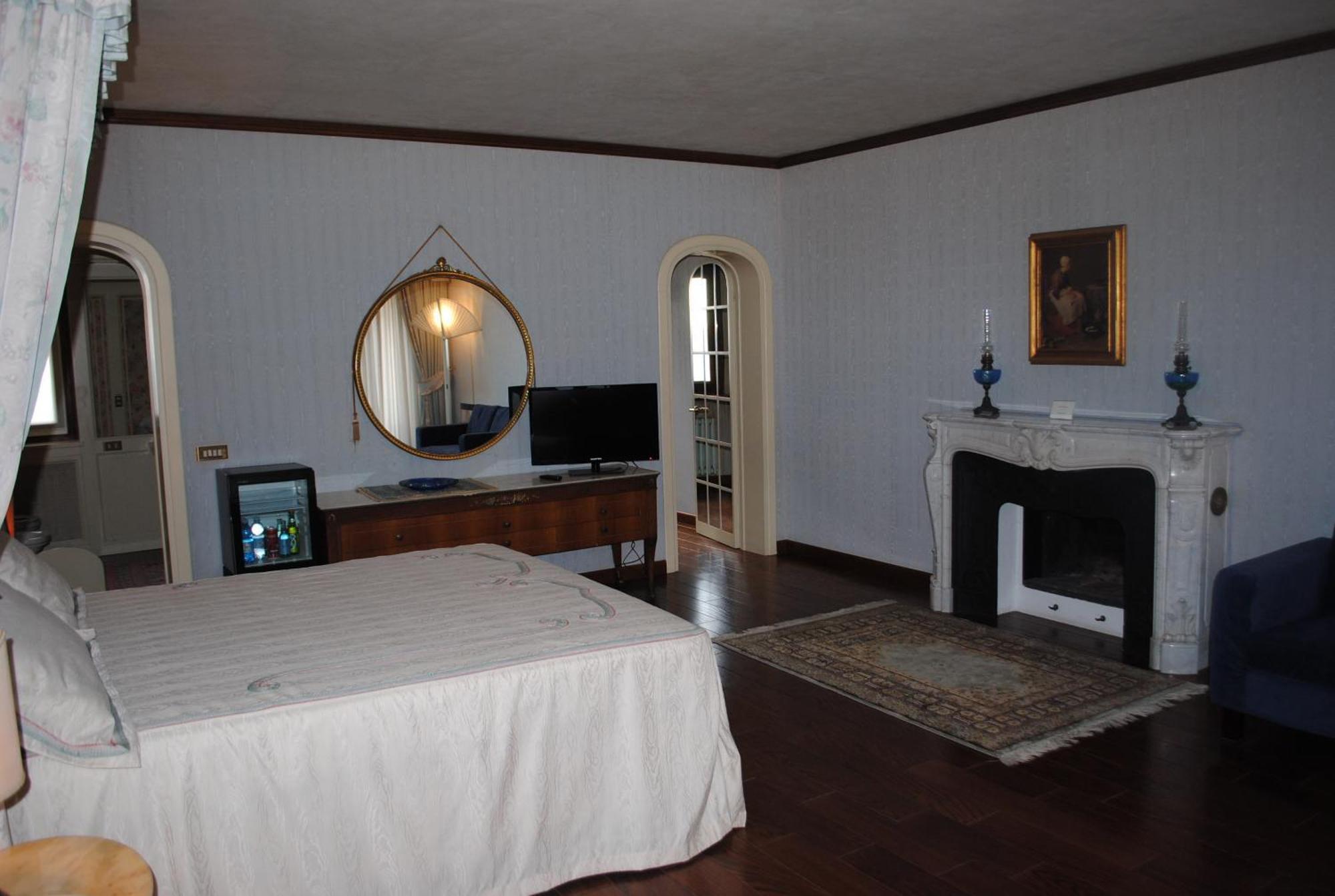 Hotel Locanda San Giacomo Agliano Terme Room photo